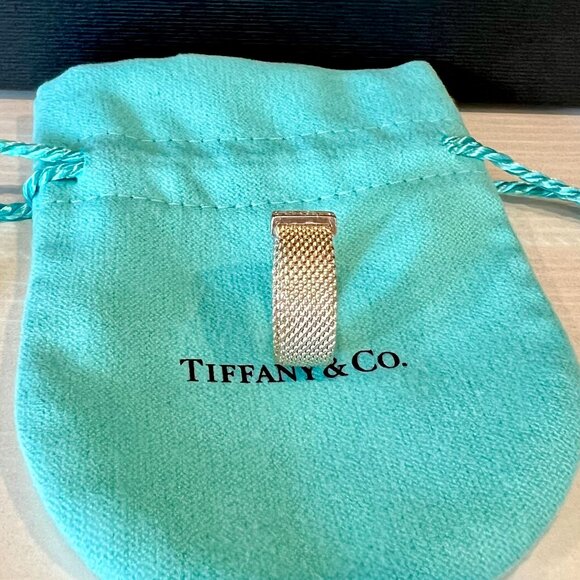 Tiffany and Co. Somerset ring, sterling silver with diamonds, size 4.5 - Picture 8 of 16